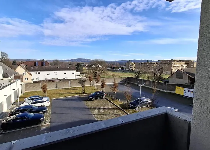 La Chiave Boutique By Stefan Free Parking