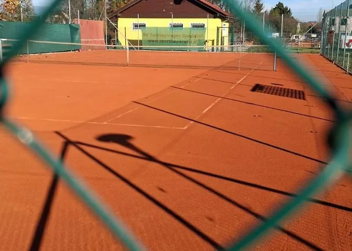 La Chiave Boutique By Stefan Free Parking *