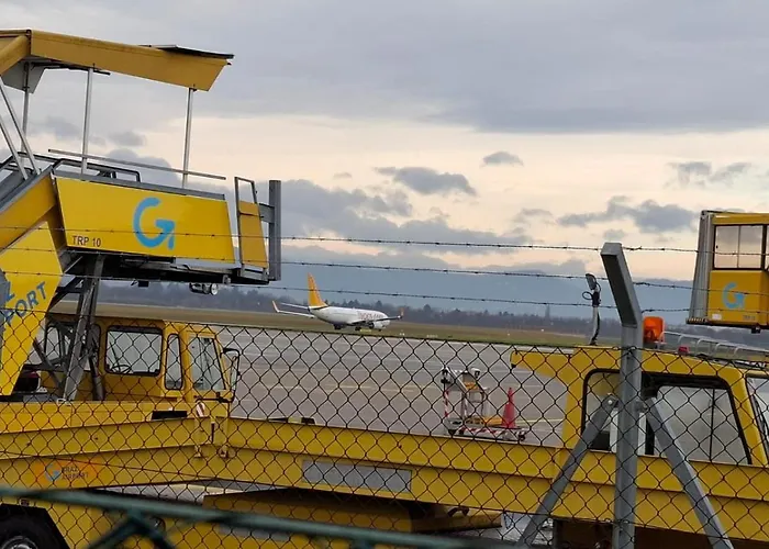 La Chiave Boutique By Stefan Free Parking